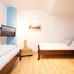 Alte Raeucherei 1 Apartment