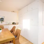 Alte Raeucherei 1 Apartment *