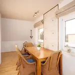 Alte Raeucherei 1 Apartment